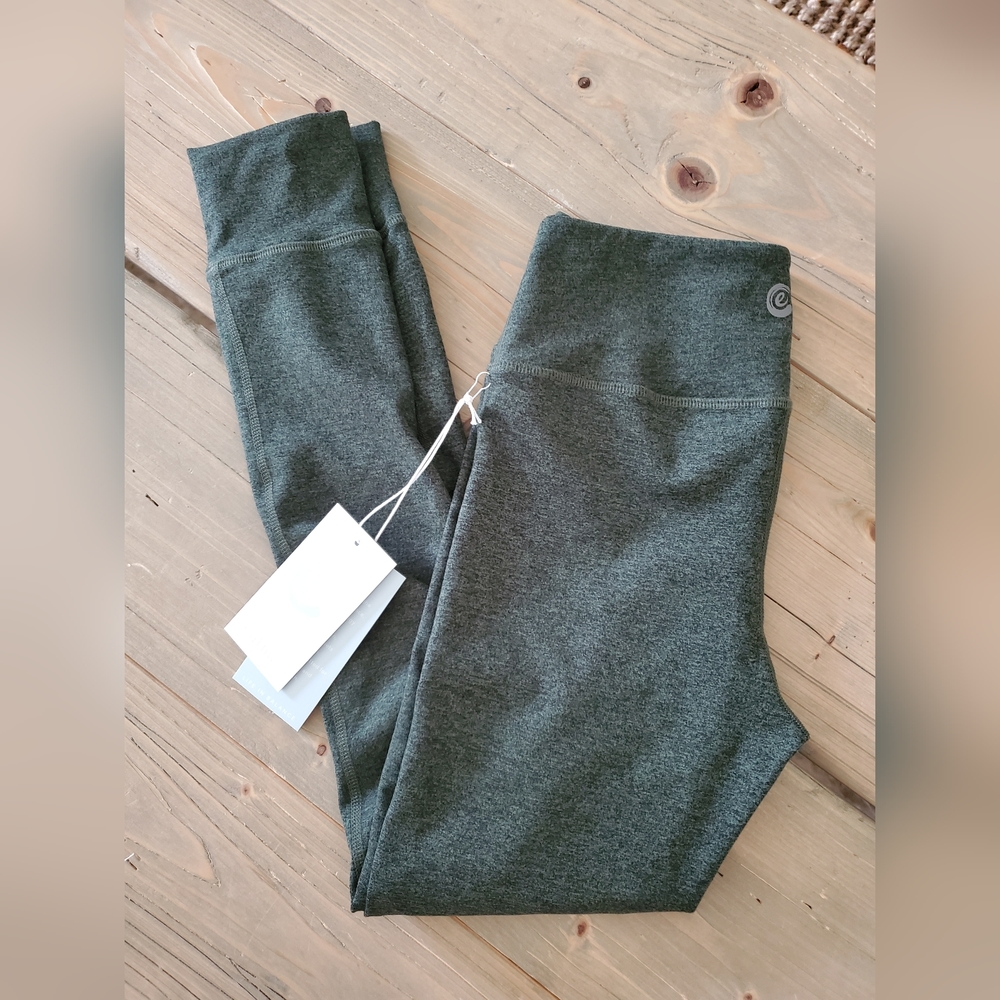 CALME Johnny Was Forest Green Leggings XS NO TAGS